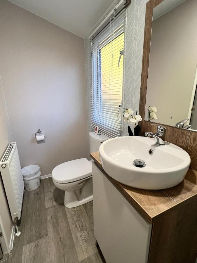 Silver Birch Lodge 阿维莫尔 外观 照片